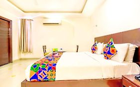 Hotel Hrs  3*